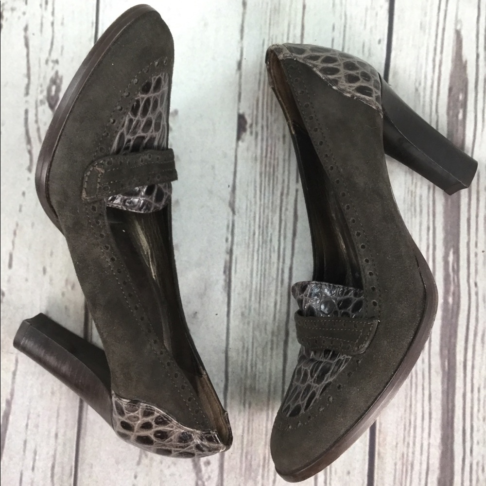 Italian Crocodile Print Suede Loafer 7M